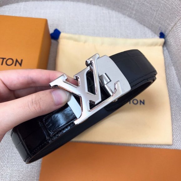 Louis Vuitton leather belt for men